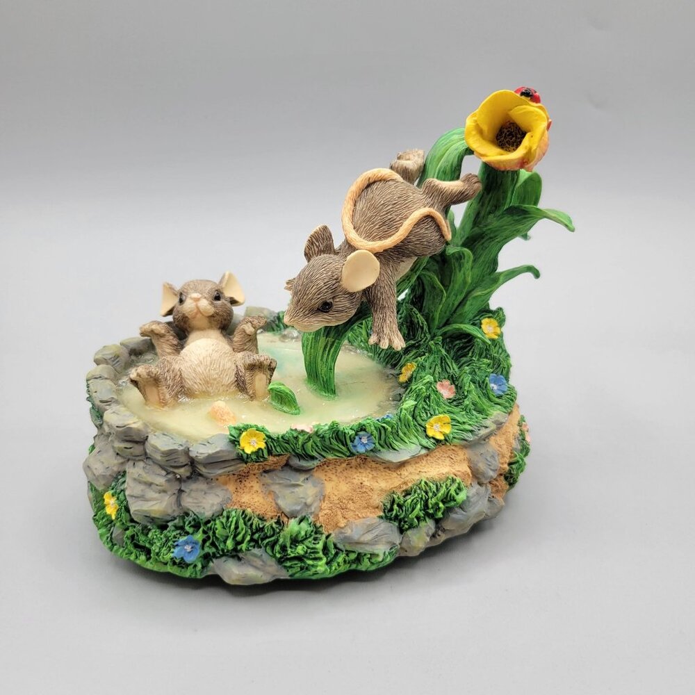 Charming Tails The Waterslide Musical Figurine Mice Swimming Hole Silvestri